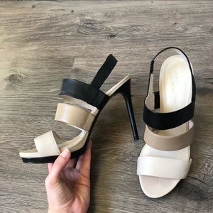 Kenneth Cole Nikki Sandals